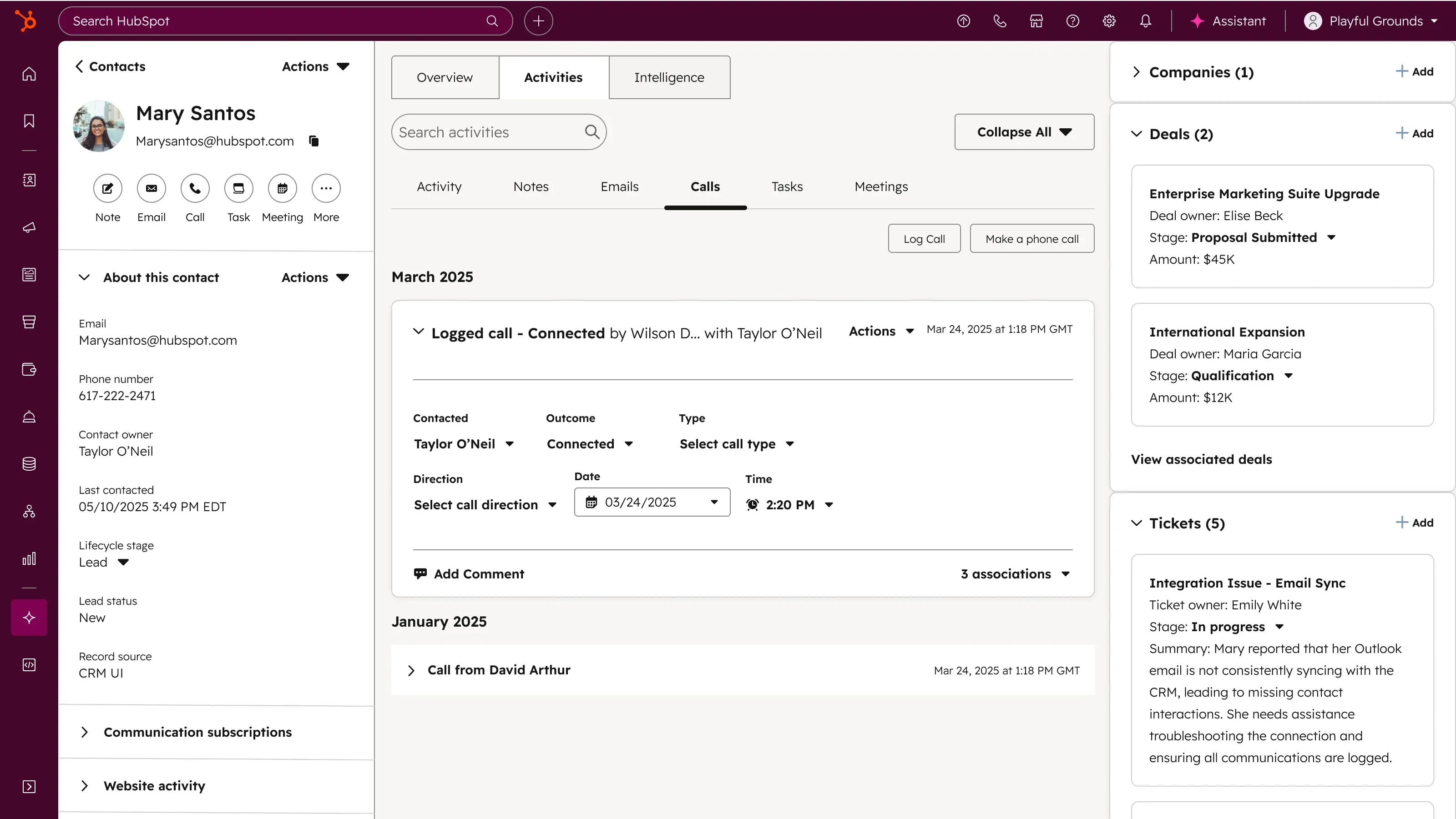 HubSpot Service Hub help desk interface for managing customer support tickets