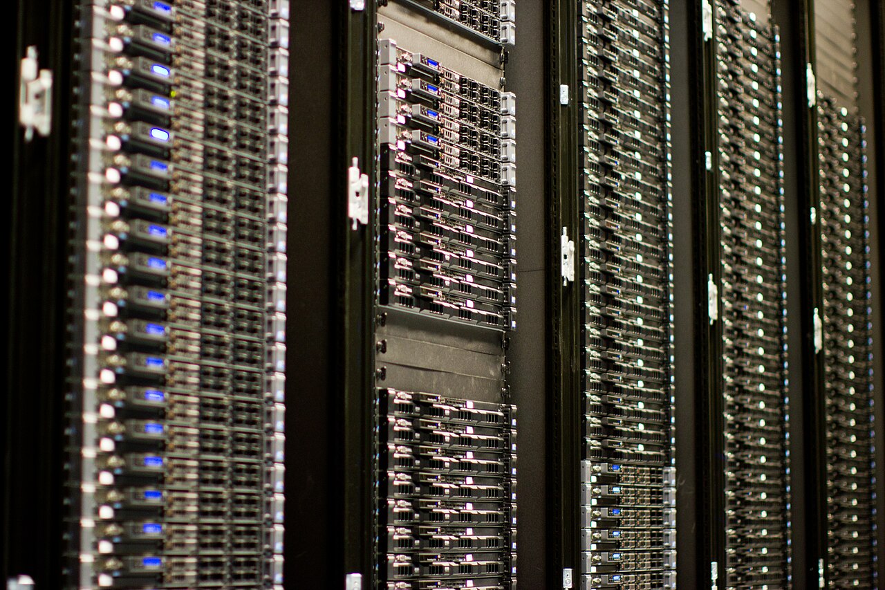 Enterprise server infrastructure; a compromised vCenter can expose every virtual machine it manages
